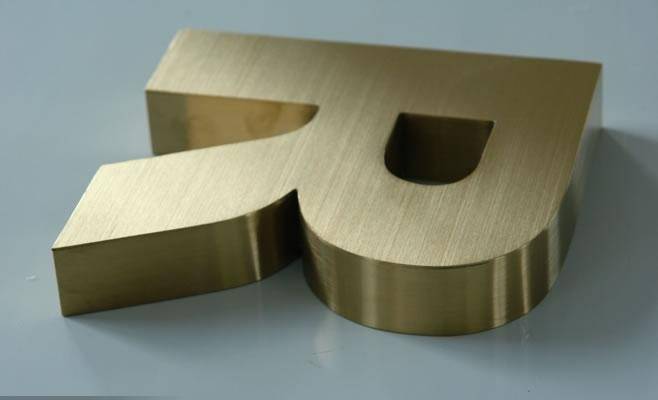 厂家告诉你钛金字和铜字之间有什么区别