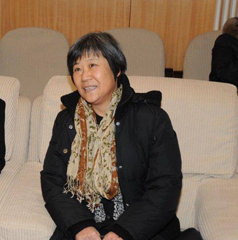 黄维改造时弟弟被枪决,留下一个残疾女儿,黄维是如何照顾她的?