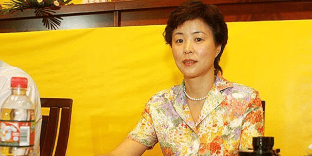 当年跟郎平一起打球的中国女排元老,如今都怎么样了?_曹慧英