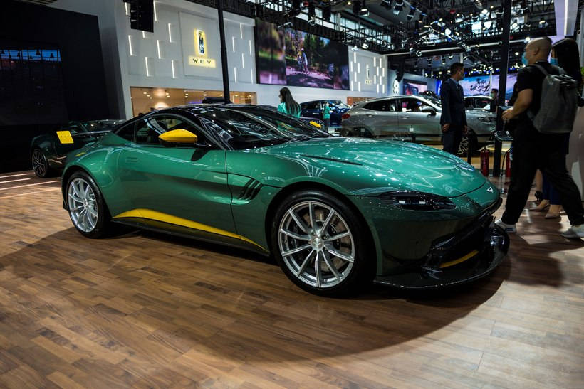 又一超跑亮相配amg40tv8发动机全球限量60台售260万