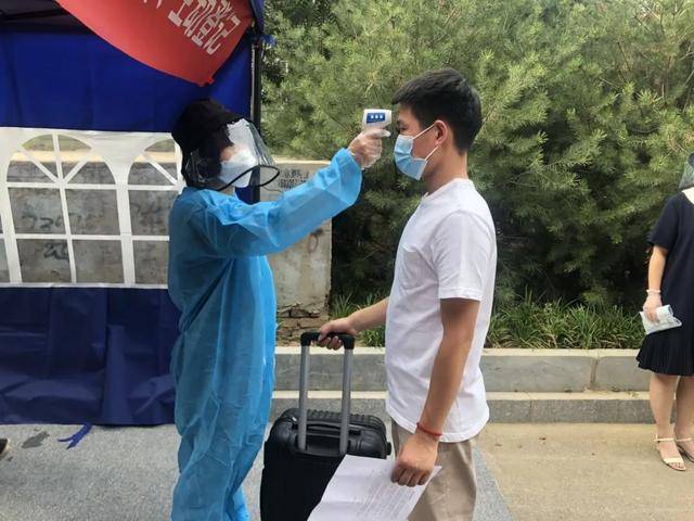备战开学"疫"不容辞|佳鑫诺学校高考全托校区开展防疫演练