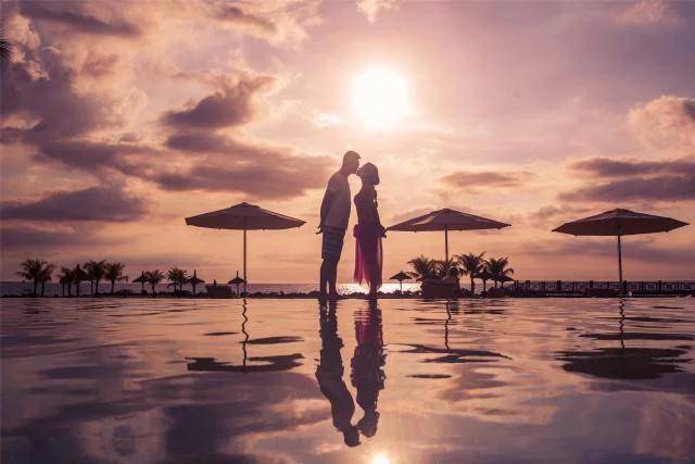 原创中年夫妻和睦相处,做到以上这八点,幸福属于你们