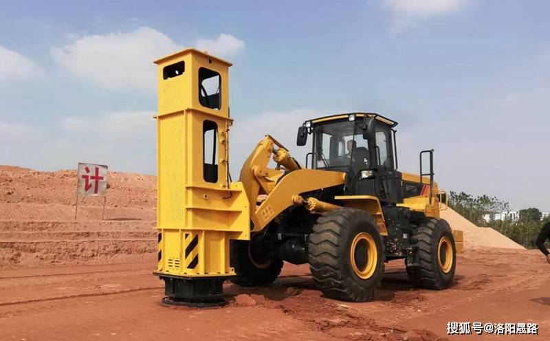 高速液压夯实机重量相同，为什么夯实力却不同，看看高速液压夯实机厂家怎么说