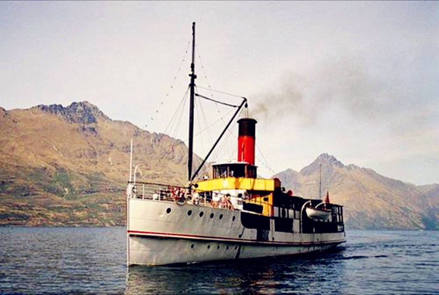 在那以后,徐寿和华蘅芳相继设计制造了惠吉号,操江号,测海号,澄庆号