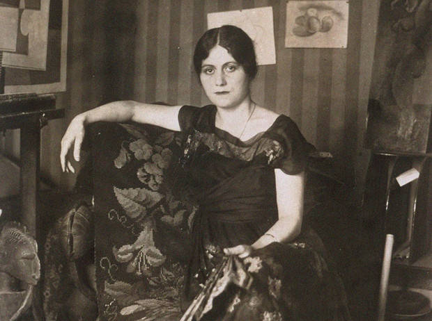 毕加索曾经说过:"我每次换一个女人,我都要烧掉最后一个.