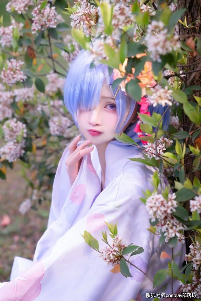 cos:从零开始的异世界生活-浴衣蕾姆_手机搜狐网