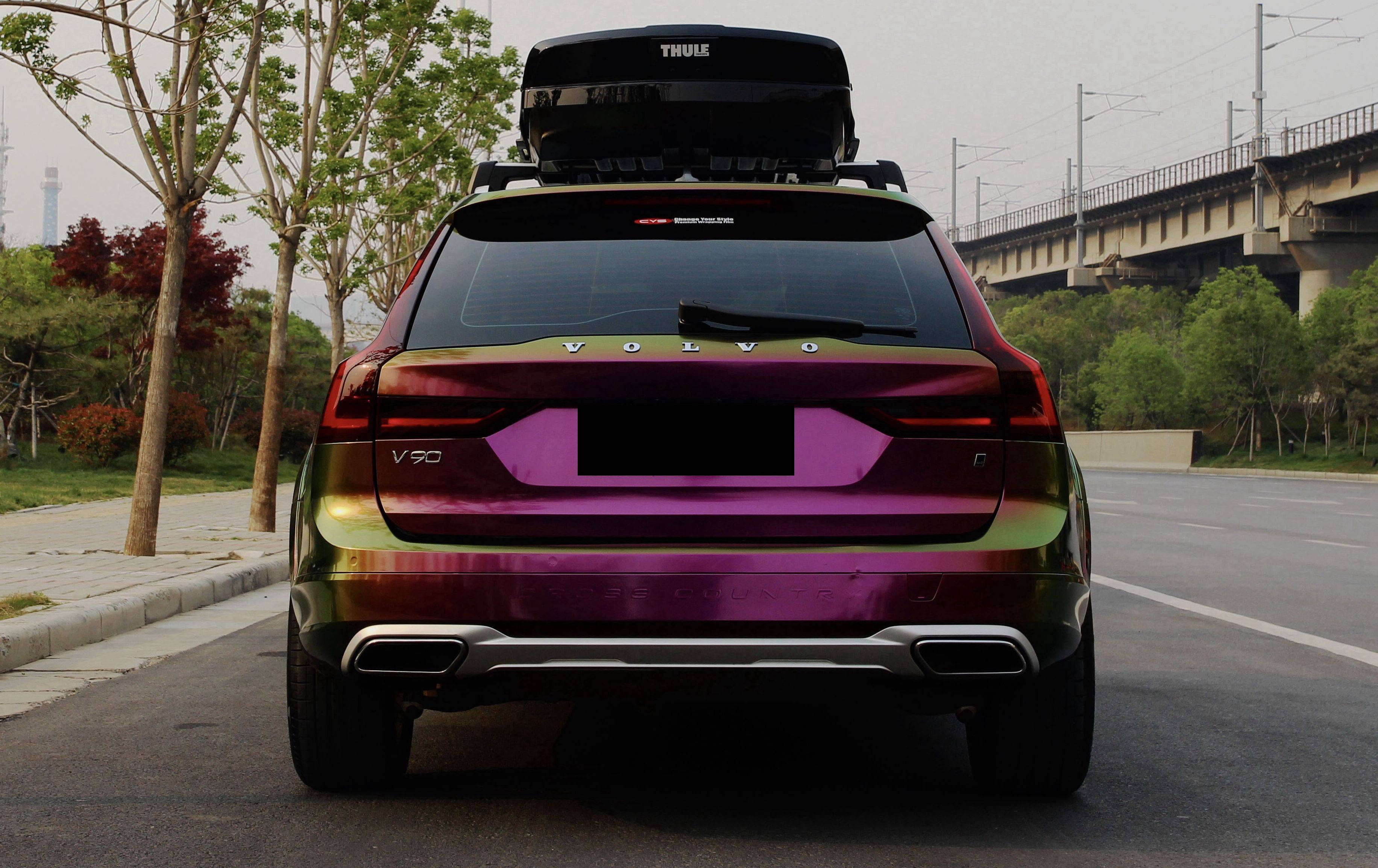 成都靓车会沃尔沃v90魔彩青莲紫fr04车身改色贴膜