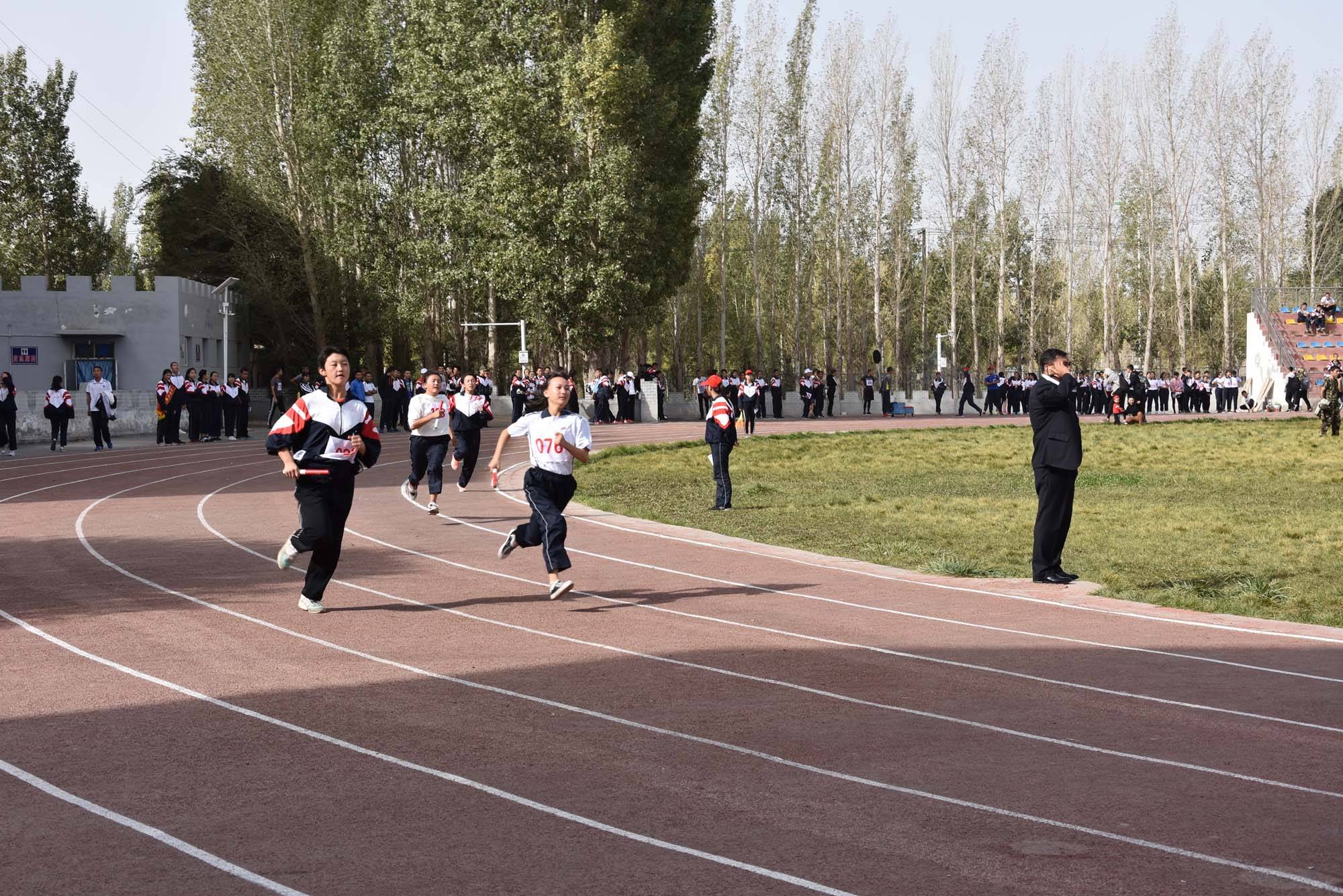 和靜高級中學第五屆陽光體育節 簡訊