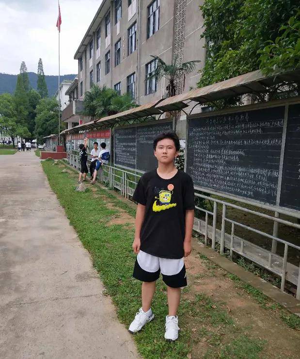 上饶广丰这位中学生厉害了,上了教育部的获奖榜单!