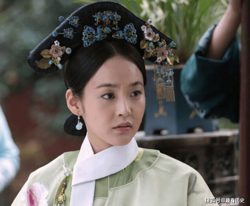 她是历史上的颖贵妃,无孕被封为贵妃,与令妃是好姐妹