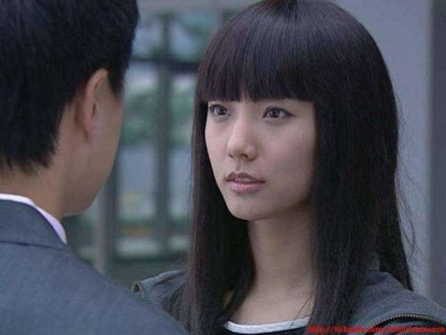 13年后重温《奋斗》才发觉,米莱这样"恋爱脑"的女孩,真是可怜