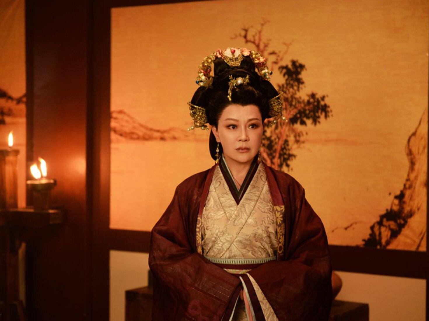 尤小刚喜新厌旧两次离婚,前任都是美女,如今"老少恋"惹人羡慕_邬倩倩