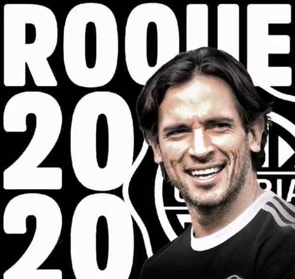 原创42岁皮萨罗挂靴20年前在拜仁的锋线搭档还在踢还记得那个足坛美