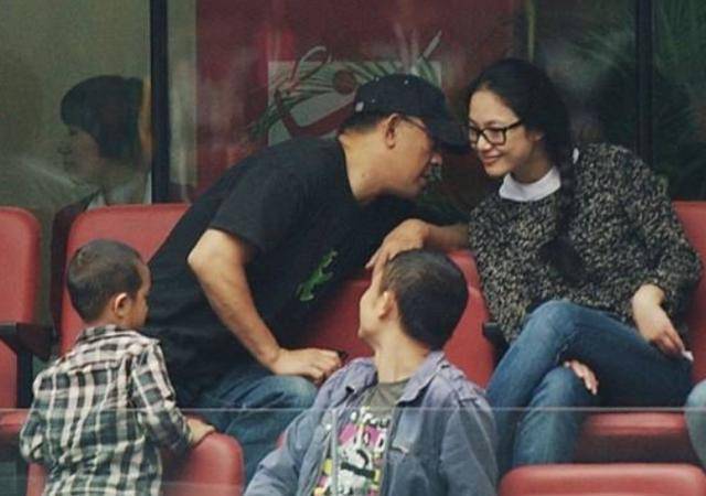 姜文和法国妻子生下的女儿名叫"姜一郎",不得不说这似乎并不像是一个
