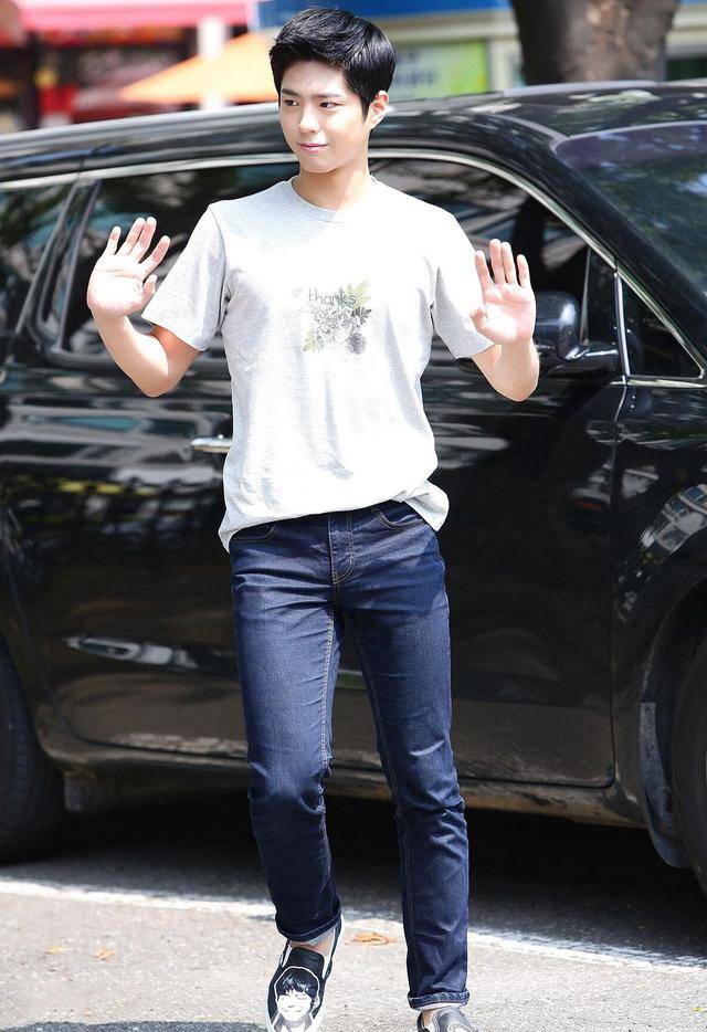 "国民男友"朴宝剑时尚穿搭力,每一个都让人心动!_也是