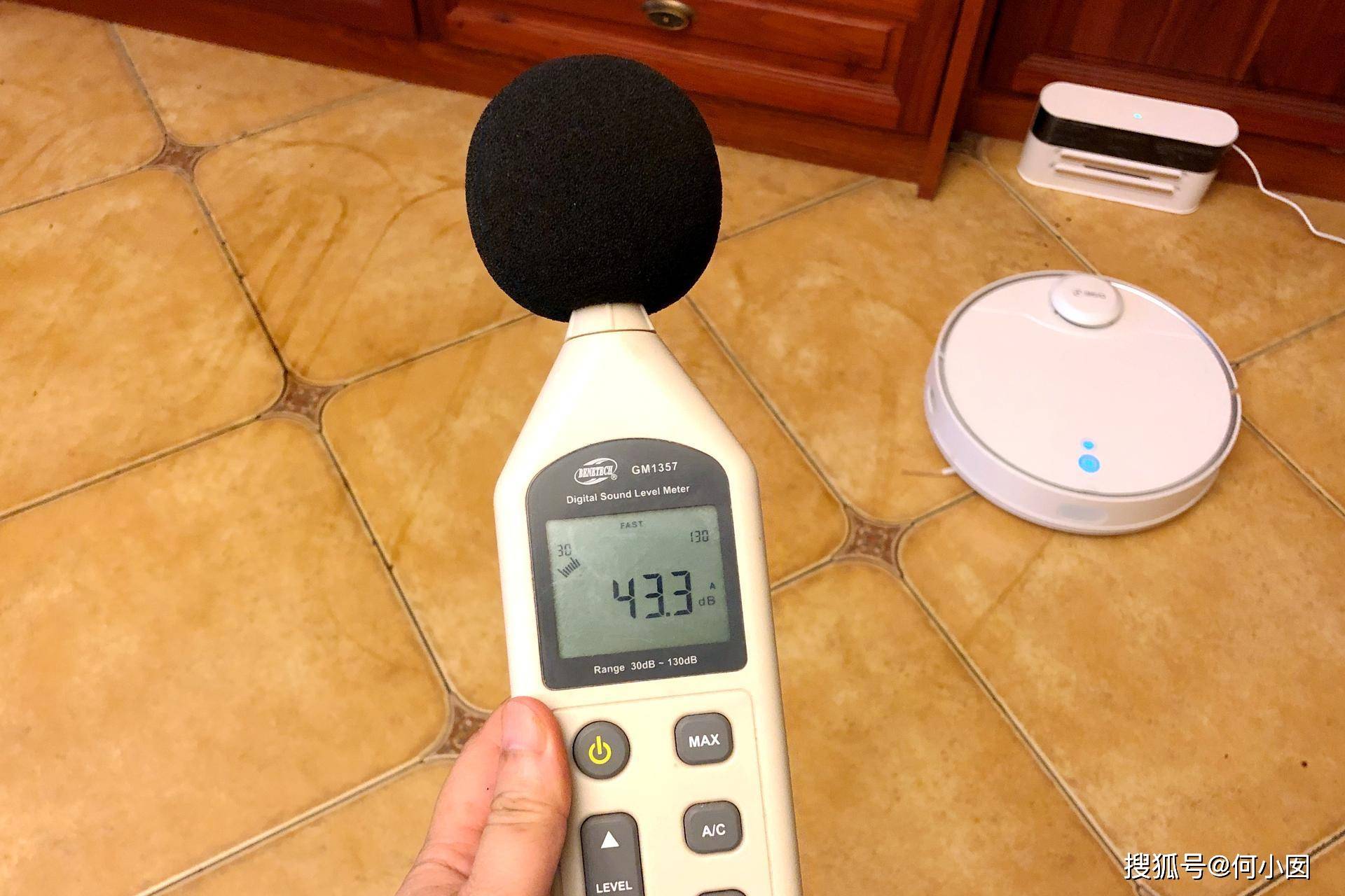 安静档噪音55分贝左右,不影响休息和看电视 如果家里不是很脏可以设置