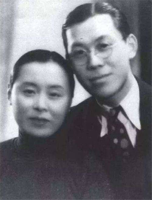 原创张幼仪再嫁前,征求儿子意见,儿子回8字,是对父亲最无情的讽刺