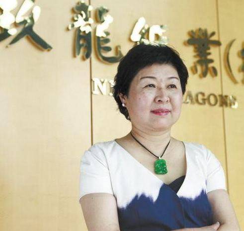 原创她是中国女首富坐拥420亿将一份很不起眼的生意做到闻名世界