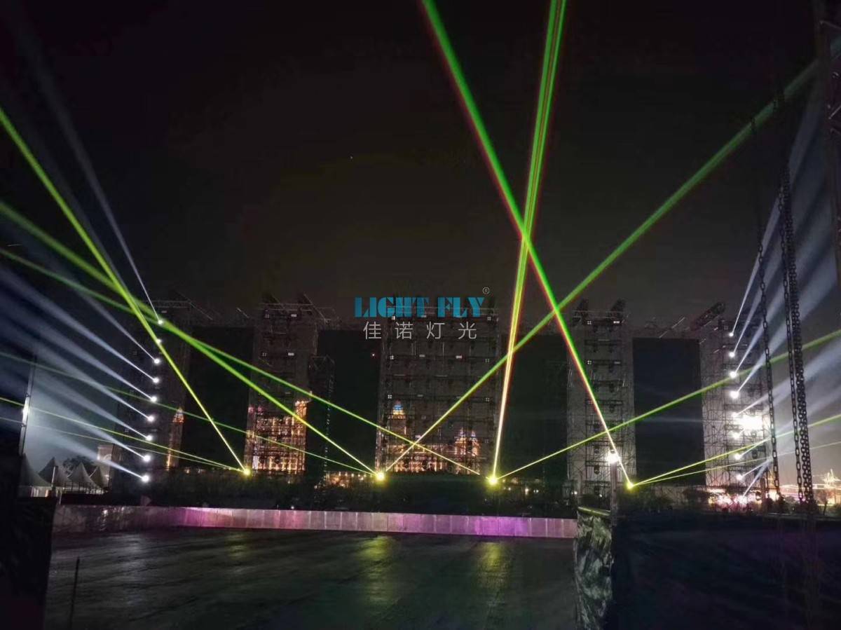 30w全彩激光灯亮相梅州音乐灯光节