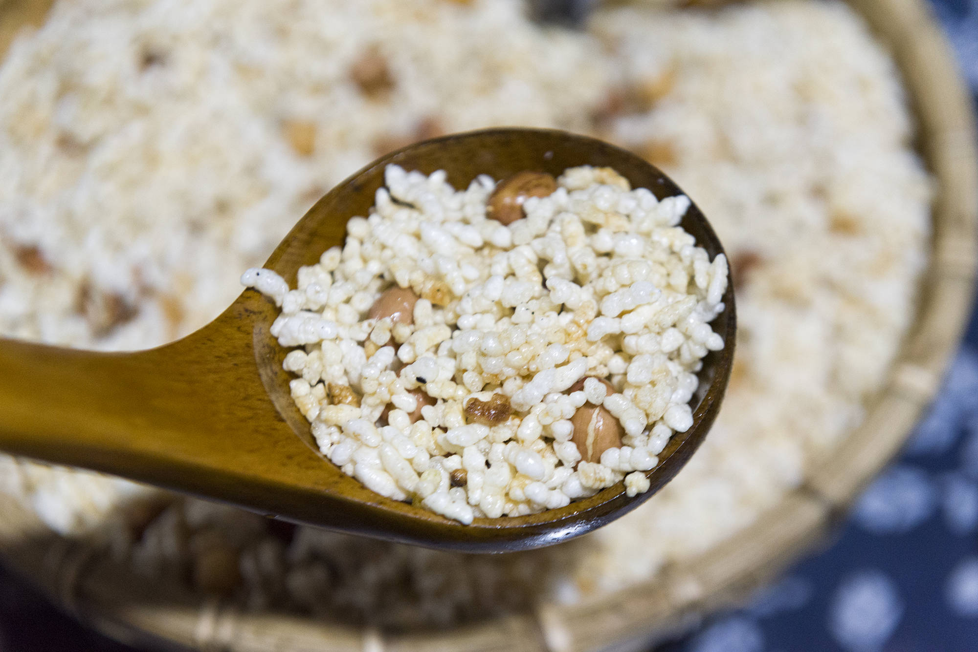 广西的一个世外茶园,独特的饮茶文化,这种喝法你见过吗?_三江