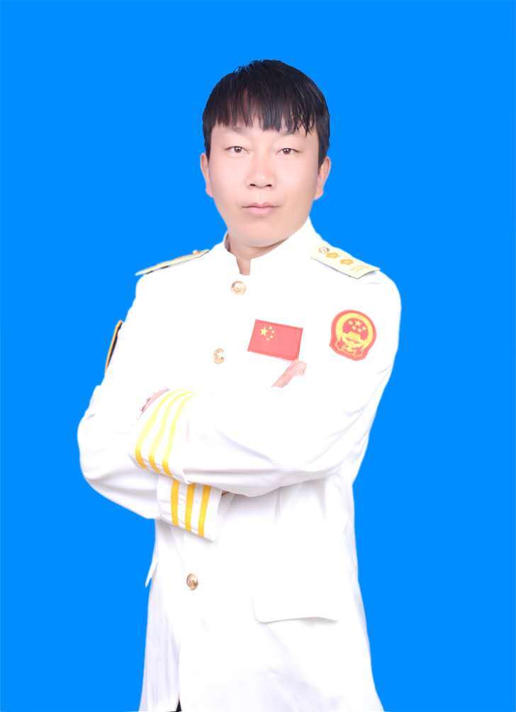 中国餐饮功勋人物:注册中国烹饪大师张凌翔