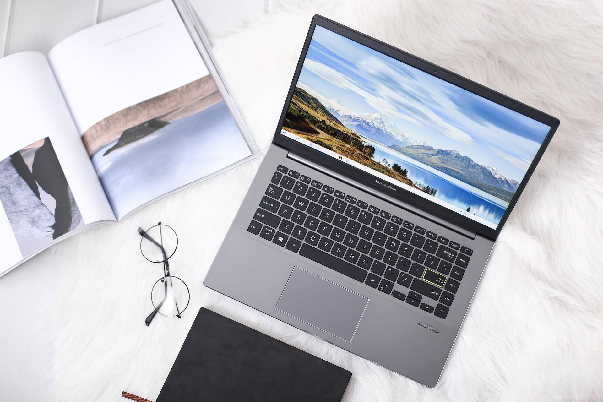 华硕vivobook14x2020图赏多彩机身玩转时尚颜控新选择