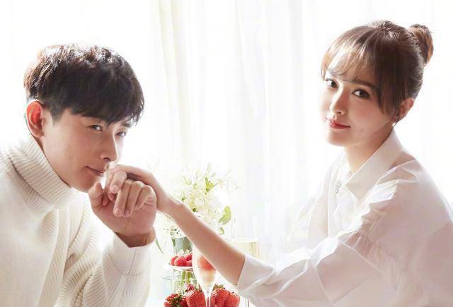 罗晋帮女助理整理帽子行为举止太亲密网友不怕唐嫣吃醋