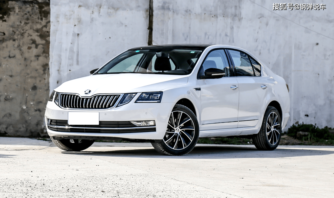 第一款:斯柯达明锐掀背车.价格区间9.99万-14.99万.