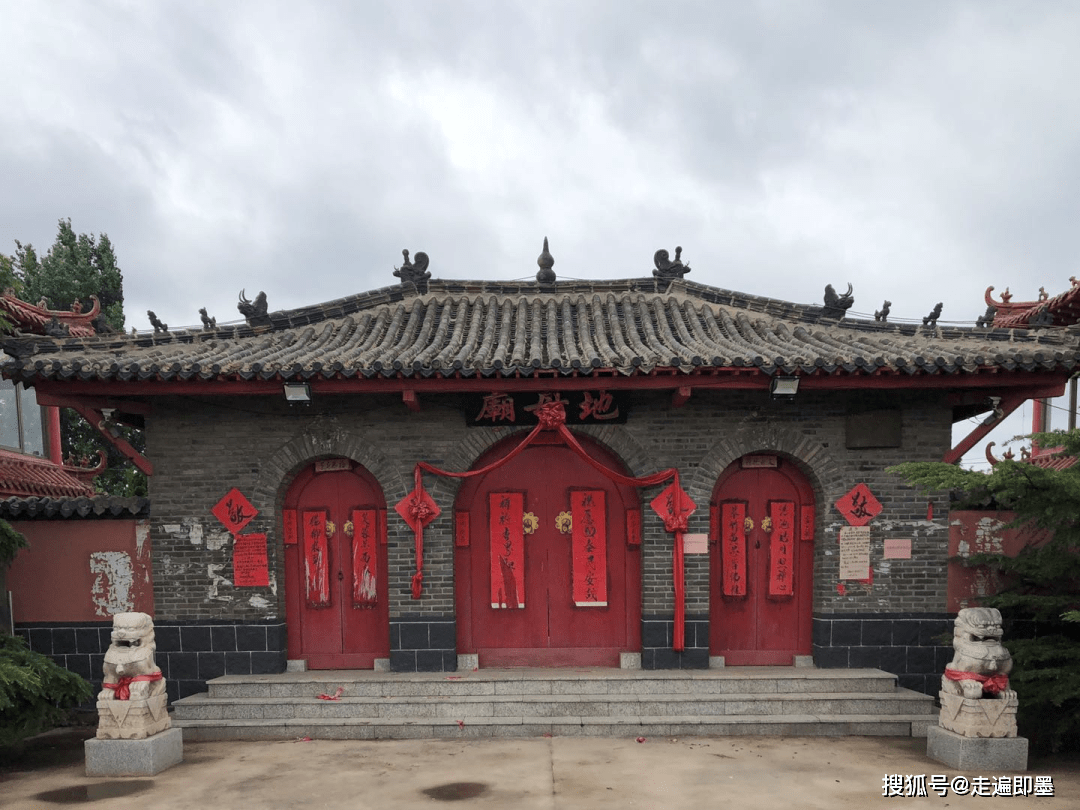 土地庙位于村庄西侧浓厚的文化气息,淳朴的民风民俗,庆余屯值得您来看