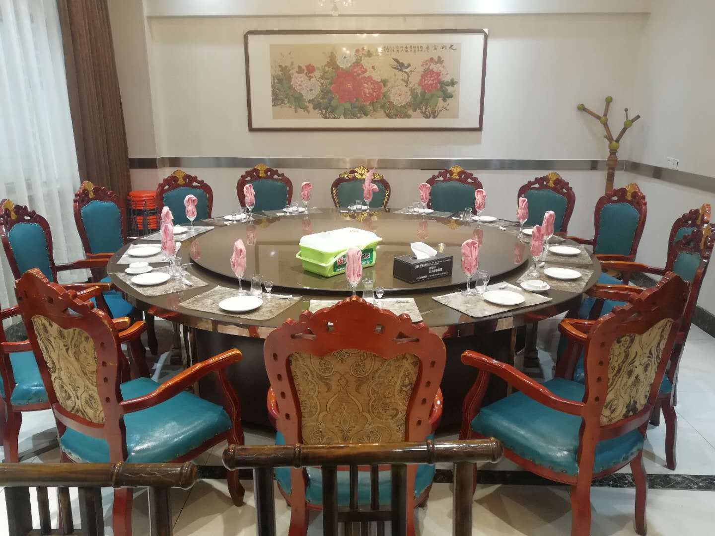 阜阳醉江南:心系中考学子 情暖送考车主_爱心