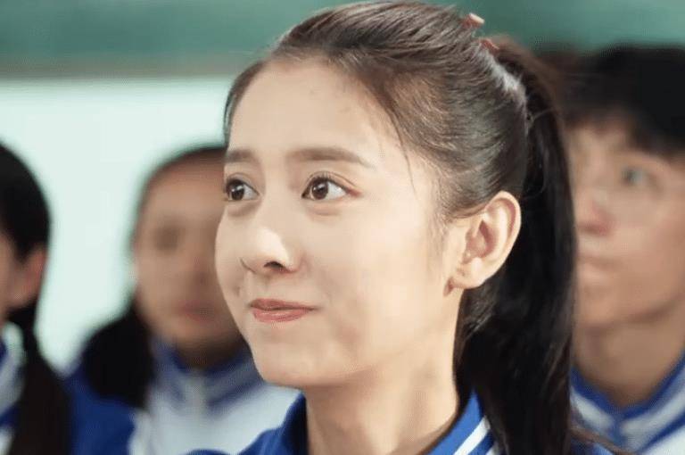 the9孔雪儿青春校园剧来袭,饰演可甜可盐女神,光看剧照就想追!