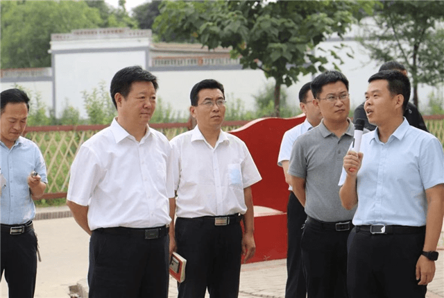 邱县县委书记李剑青调研农村人居环境整治工作