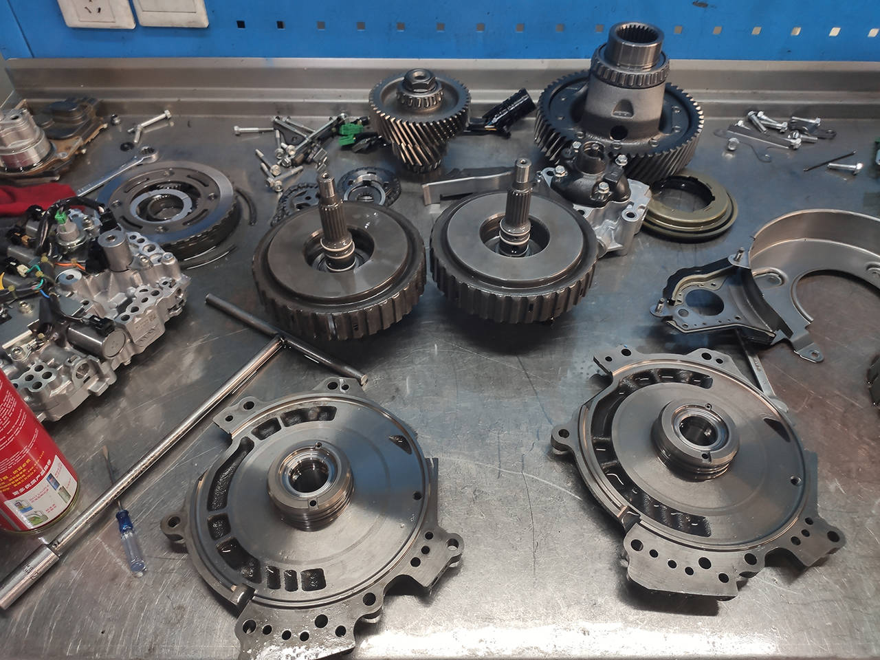 日产楼兰不走车变速箱打滑日产自动变速箱维修