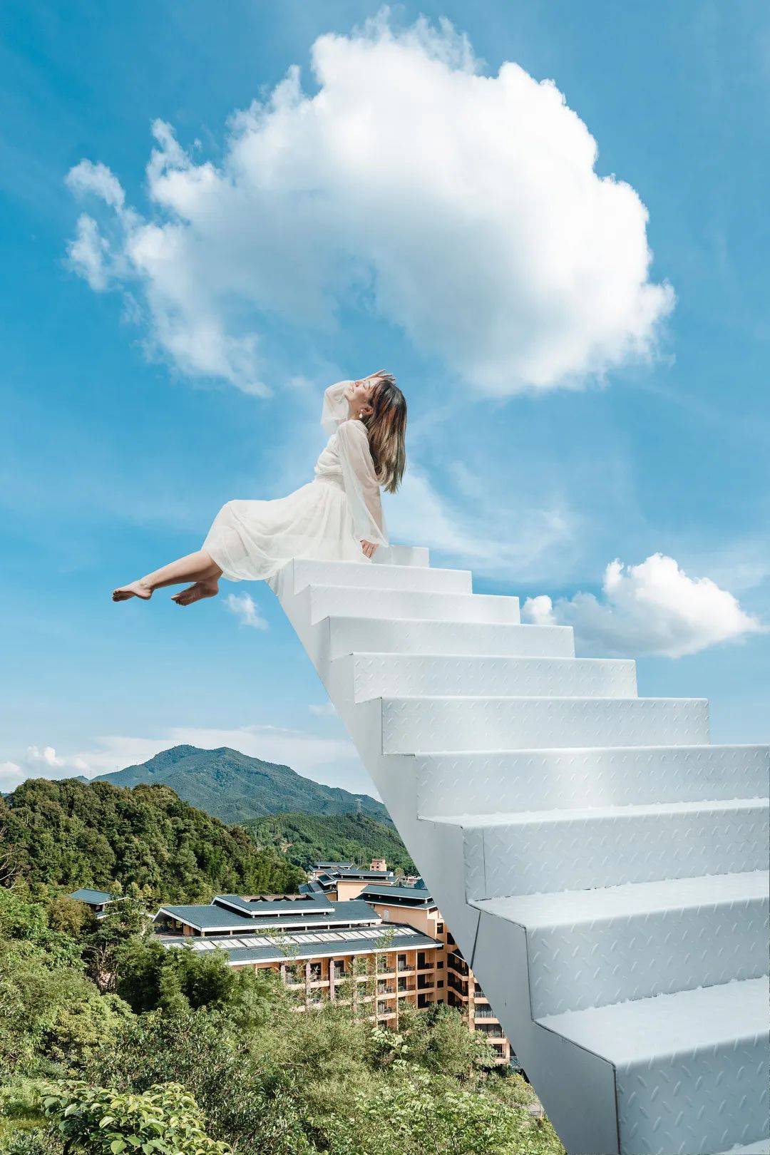 李佳琦也打卡的"无边泳池漂浮床",不用出广东,在惠州就能get到!