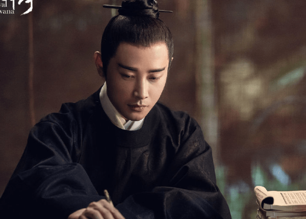 在剧中饰演刘盈,他本来是皇帝,却厌倦了宫中的生活,后来化名窦长君