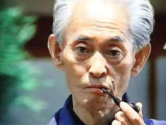 《雪国》让人心疼的驹子:你可以善良,但不要用牺牲自己成全善良