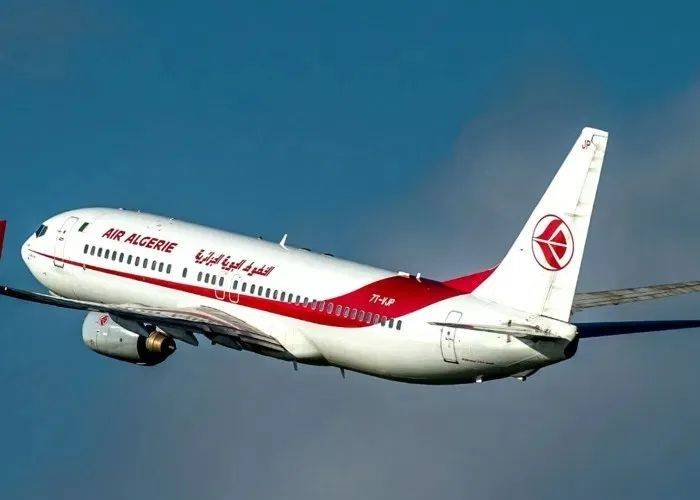 阿尔及利亚航空承担双向遣返任务