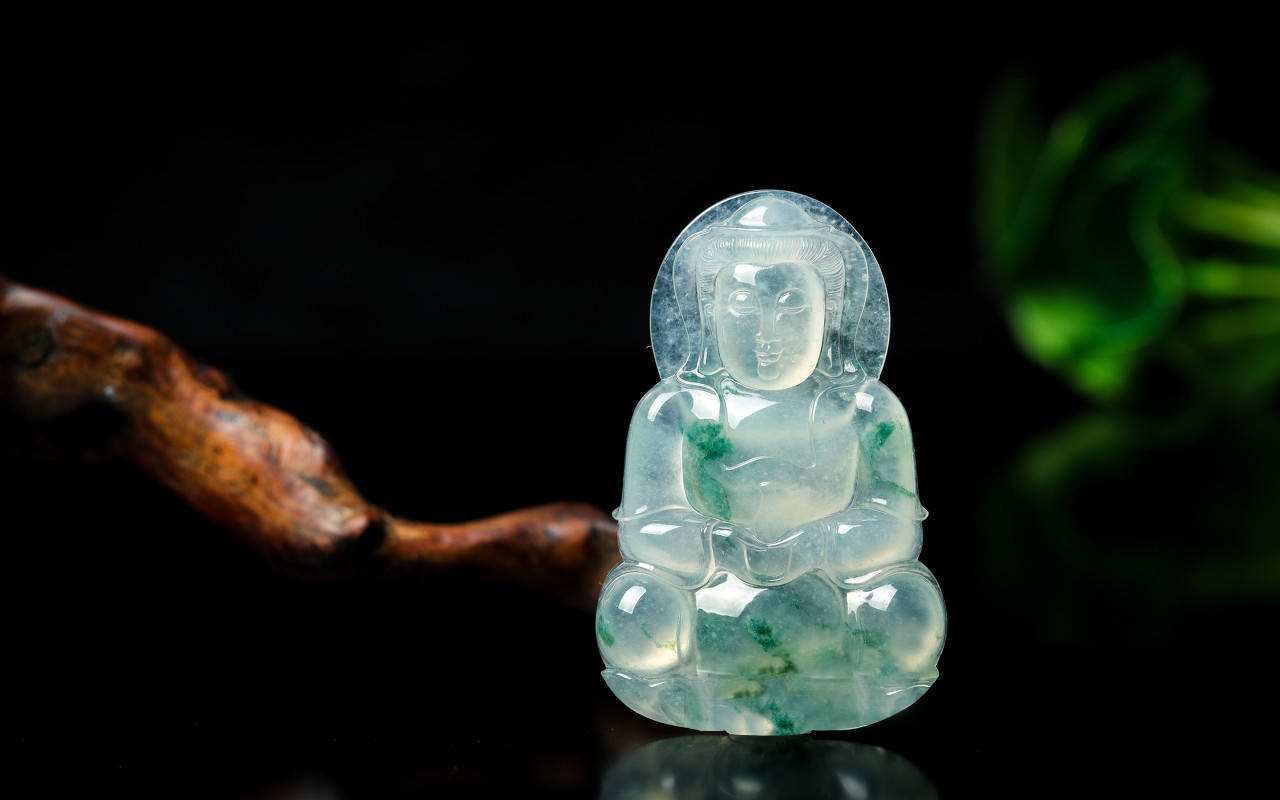 这就是泰国供奉百年的"翡翠"观音,绿到睁不开眼!