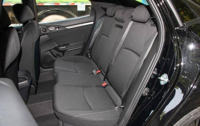 即将上市的两厢思域15t带双排气比朗逸帅为年轻人而来