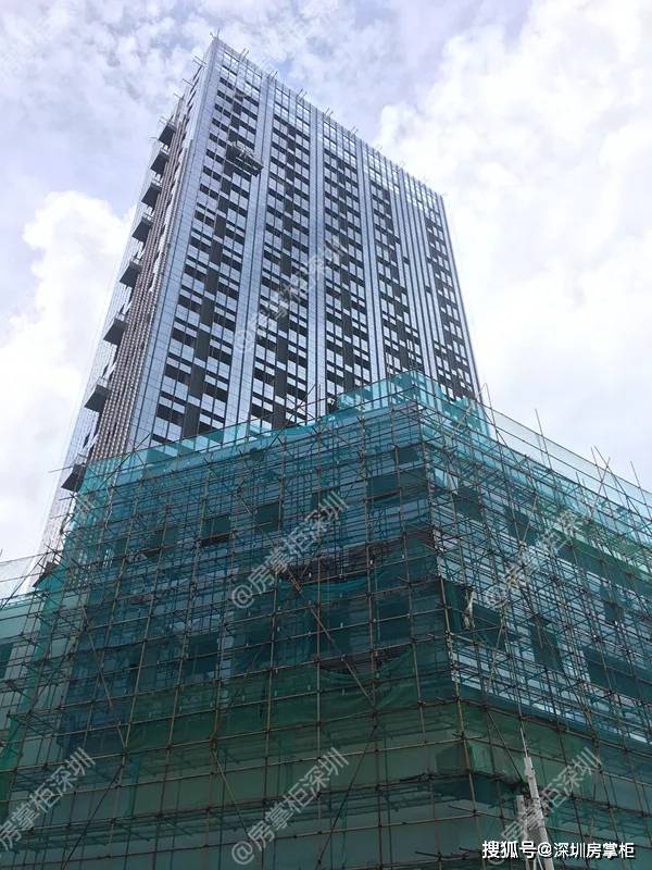 原创实探| 坂雪岗科技城,距10号线华为站600米,这个公寓你可能没听过