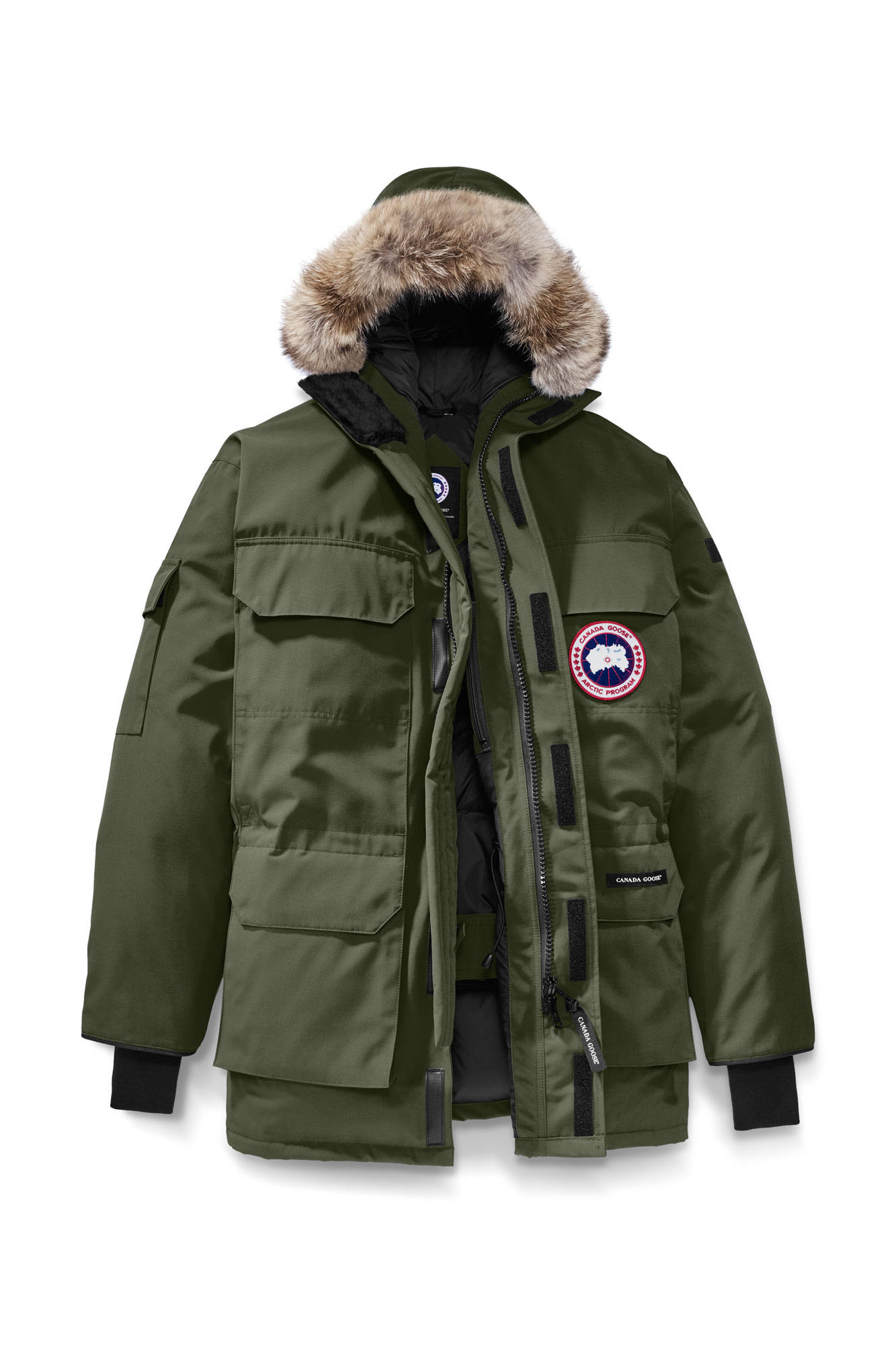鉴赏canada goose 加拿大鹅羽绒服2020年度新款远征款派克大衣