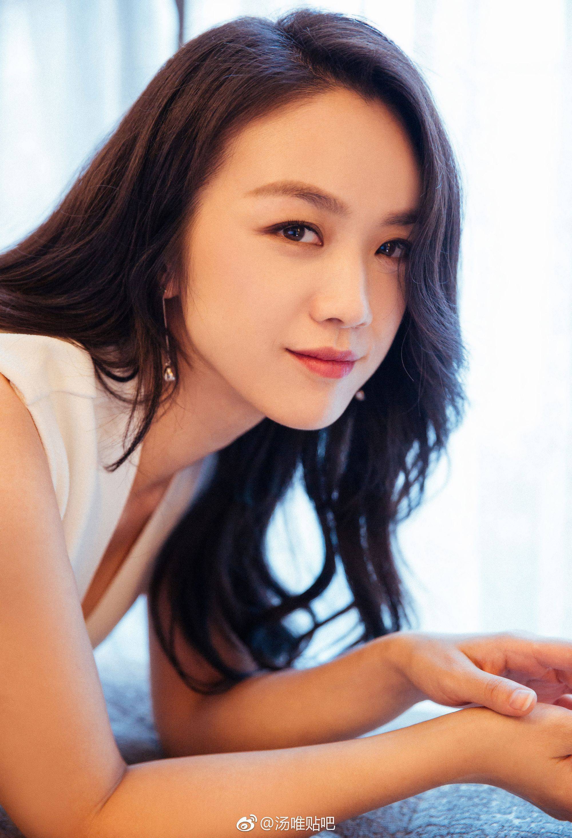 汤唯感恩老戏骨鲍起静动情发文一定再次相见