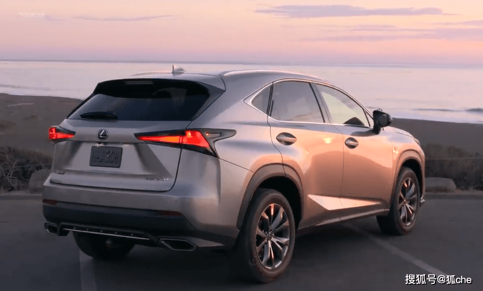 2021款雷克萨斯nx300fsport