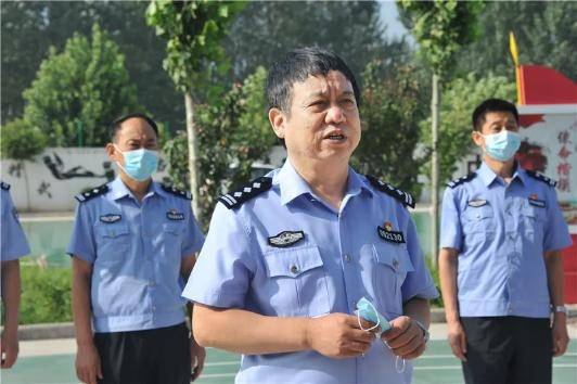 芮城县副县长公安局长李建刚八一前夕慰问驻地武警官兵
