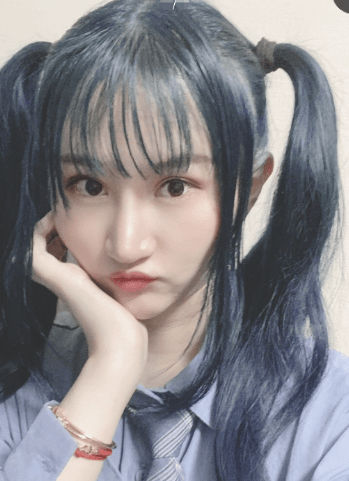 梦泪4年时间把胖女友养成女神梦嫂最新双马尾造型撞脸蔡萝莉