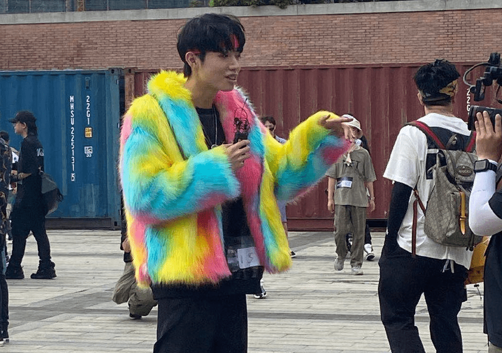 原创《中国新说唱》开录,暴扣哥一身彩虹貂实力抢镜,录制规矩惹爆笑