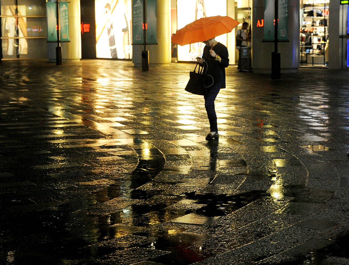 意识流佳作《梅雨之夕》,从“性心理”分析,内心独白凸显真实-搜狐大视野-搜狐新闻