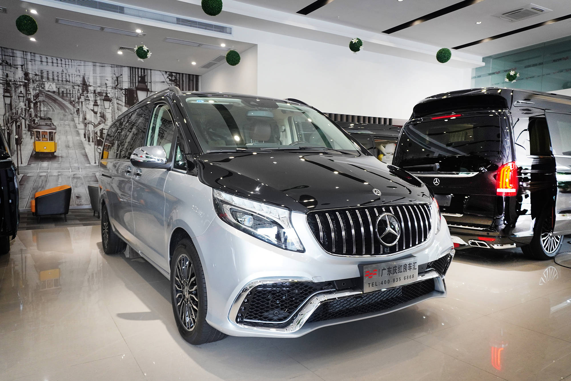 双色版奔驰v级你有见过吗?全新定制7座豪华内饰,头等舱的享受!