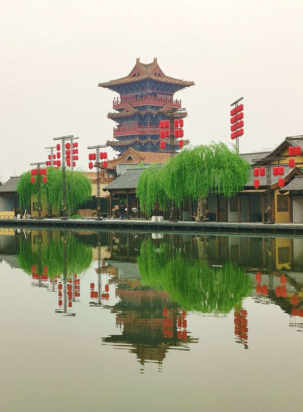 蔡河,五丈河,惠民河,金水河构成了独一无二的东京城水系,堪称东方水城