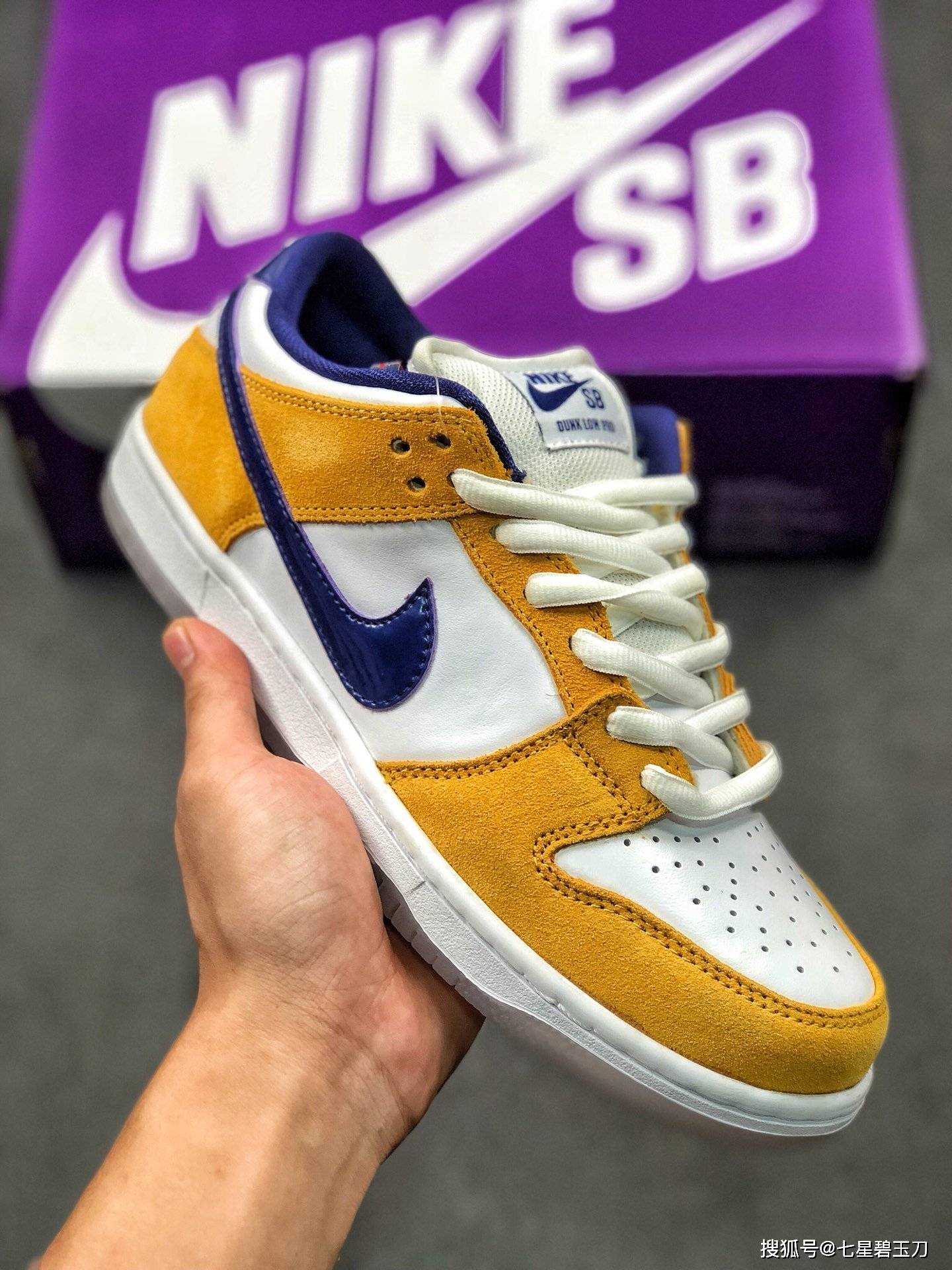 耐克nike sb dunk low湖人紫金白黄